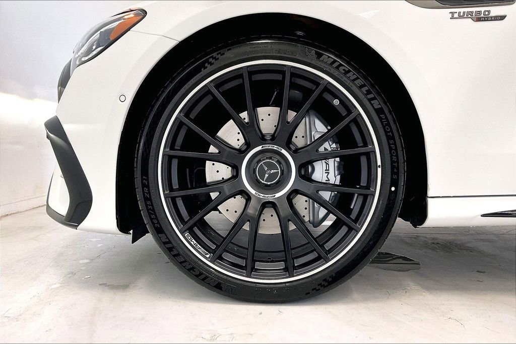 New 2026 Mercedes-Benz E 53 AMG e 4MATIC Sedan image 11
