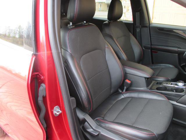 Used 2023 Ford Escape ST-Line w/ Tech Pack #1 image 19
