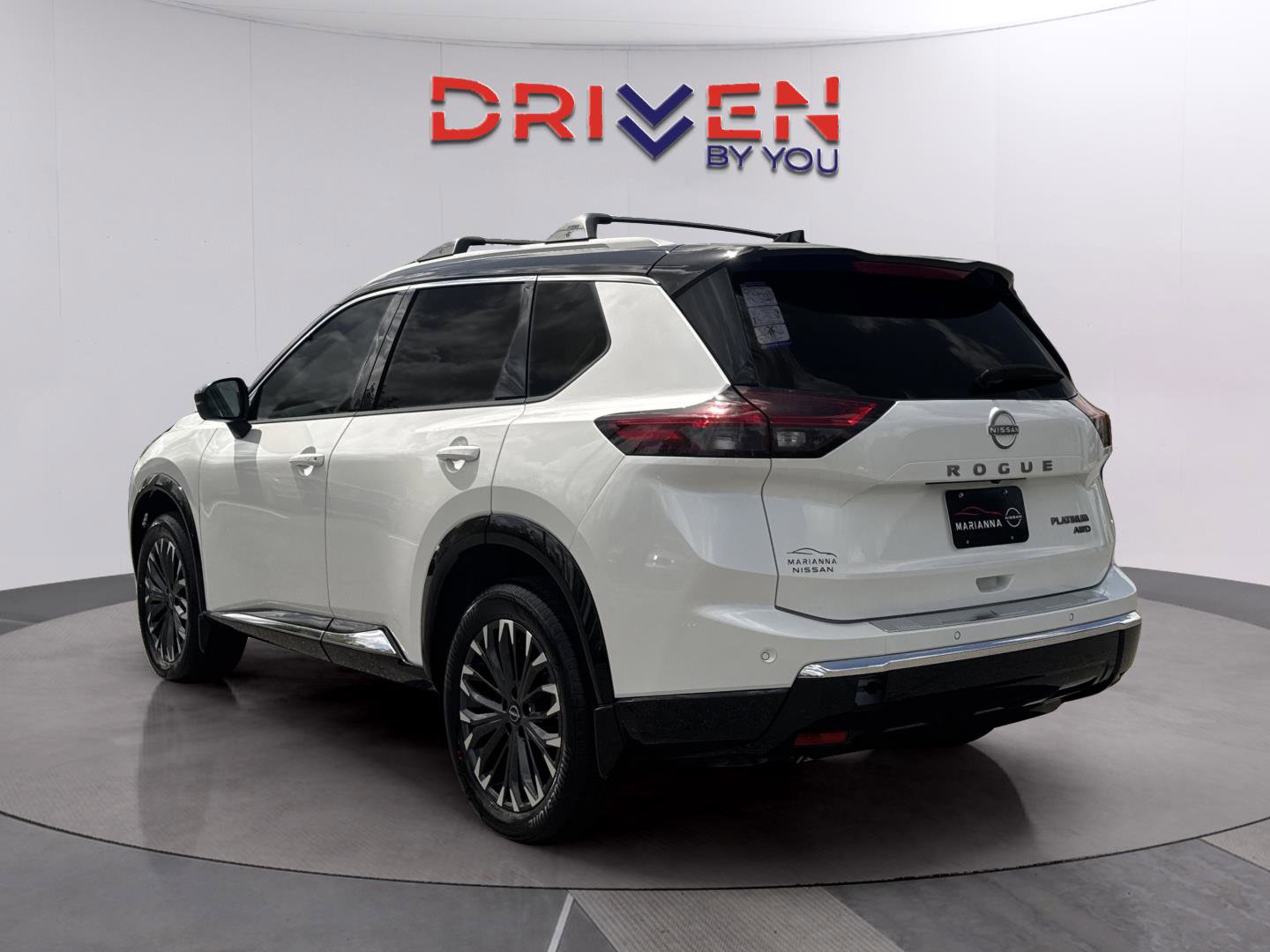 New 2026 Nissan Rogue Platinum w/ Platinum Premium Package AWD/4WD image 3
