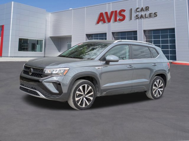Used 2024 Volkswagen Taos SE