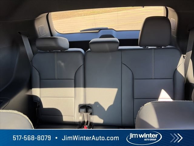 New 2026 GMC Acadia Elevation w/ Elevation Premium Package AWD/4WD image 20