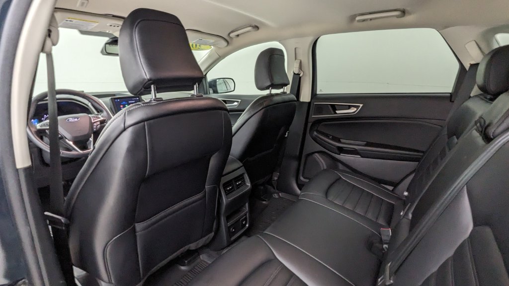 Used 2023 Ford Edge SEL w/ Convenience Package AWD/4WD image 32
