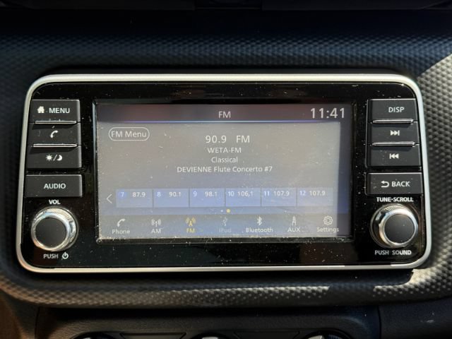 Used 2021 Nissan Kicks S FWD image 9