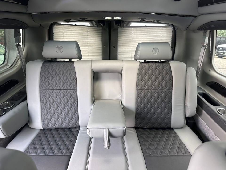 New 2025 Ford Transit 150 Low Roof AWD image 26