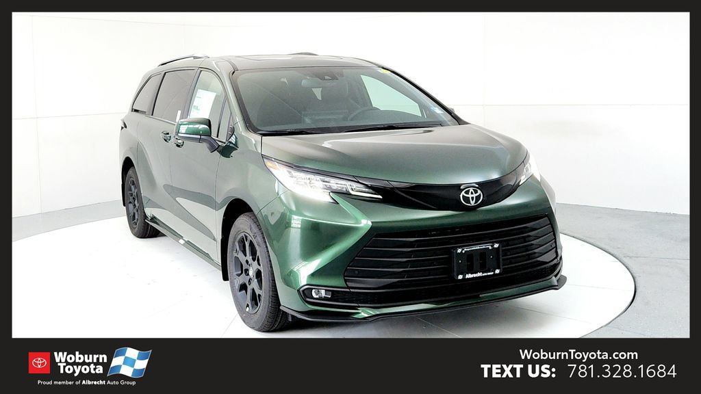 New 2026 Toyota Sienna XLE Woodland Edition