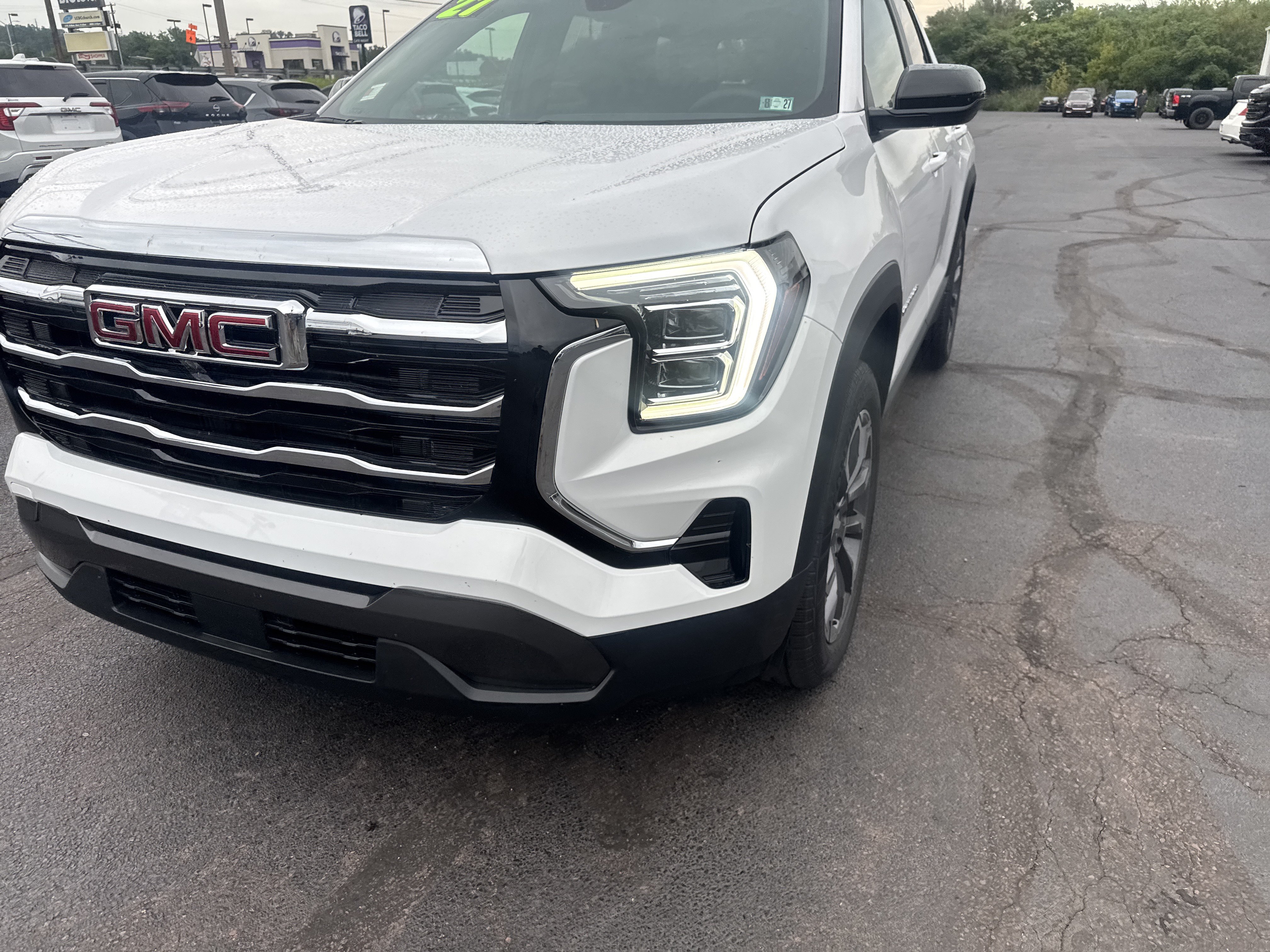 New 2027 GMC Terrain Elevation w/ Elevation Premium Package AWD/4WD image 10