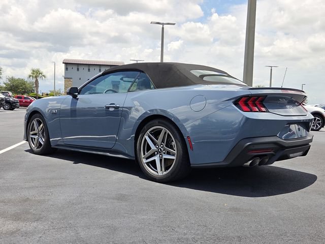 Used 2025 Ford Mustang GT Premium RWD image 5