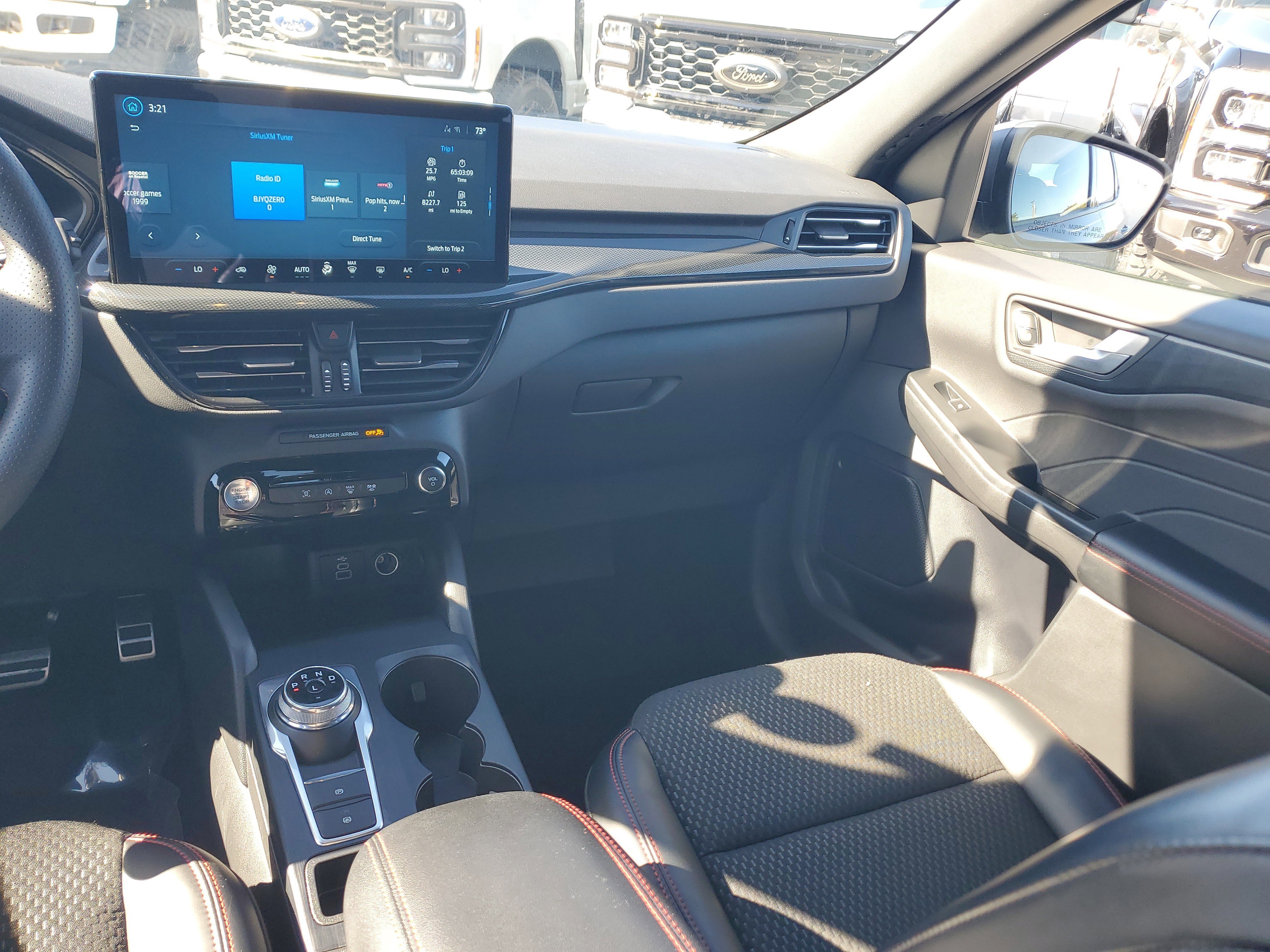 Used 2024 Ford Escape ST-Line w/ Tech Pack #1 image 17