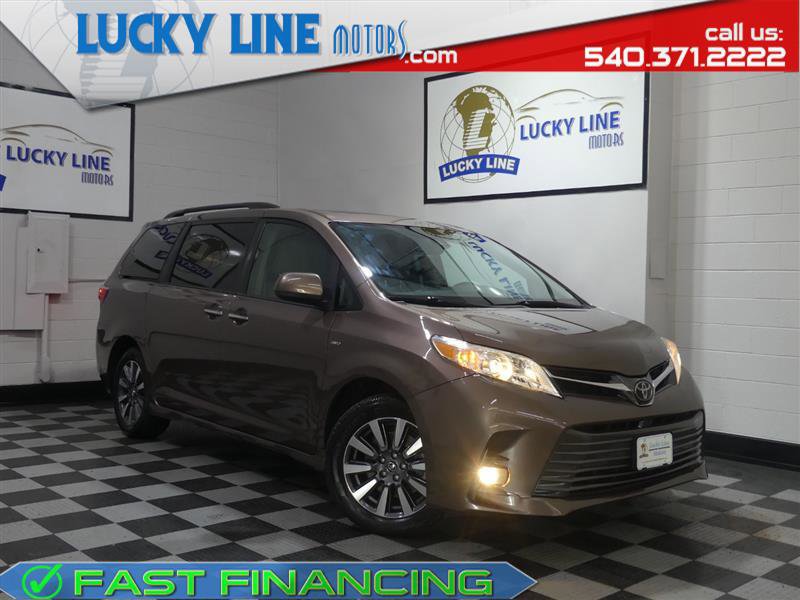 Used 2018 Toyota Sienna XLE Premium AWD/4WD image 1