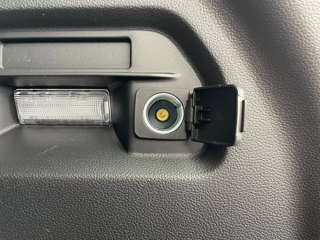 New 2025 Ford Explorer Active w/ Active Comfort Package image 18