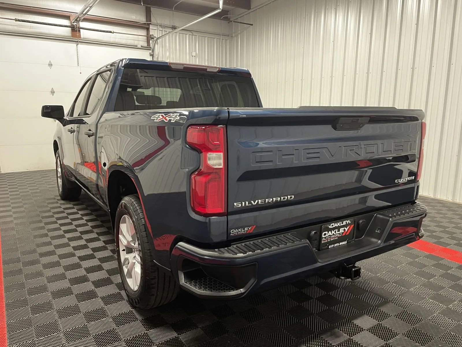 Used 2020 Chevrolet Silverado 1500 Custom w/ Custom Value Package image 15