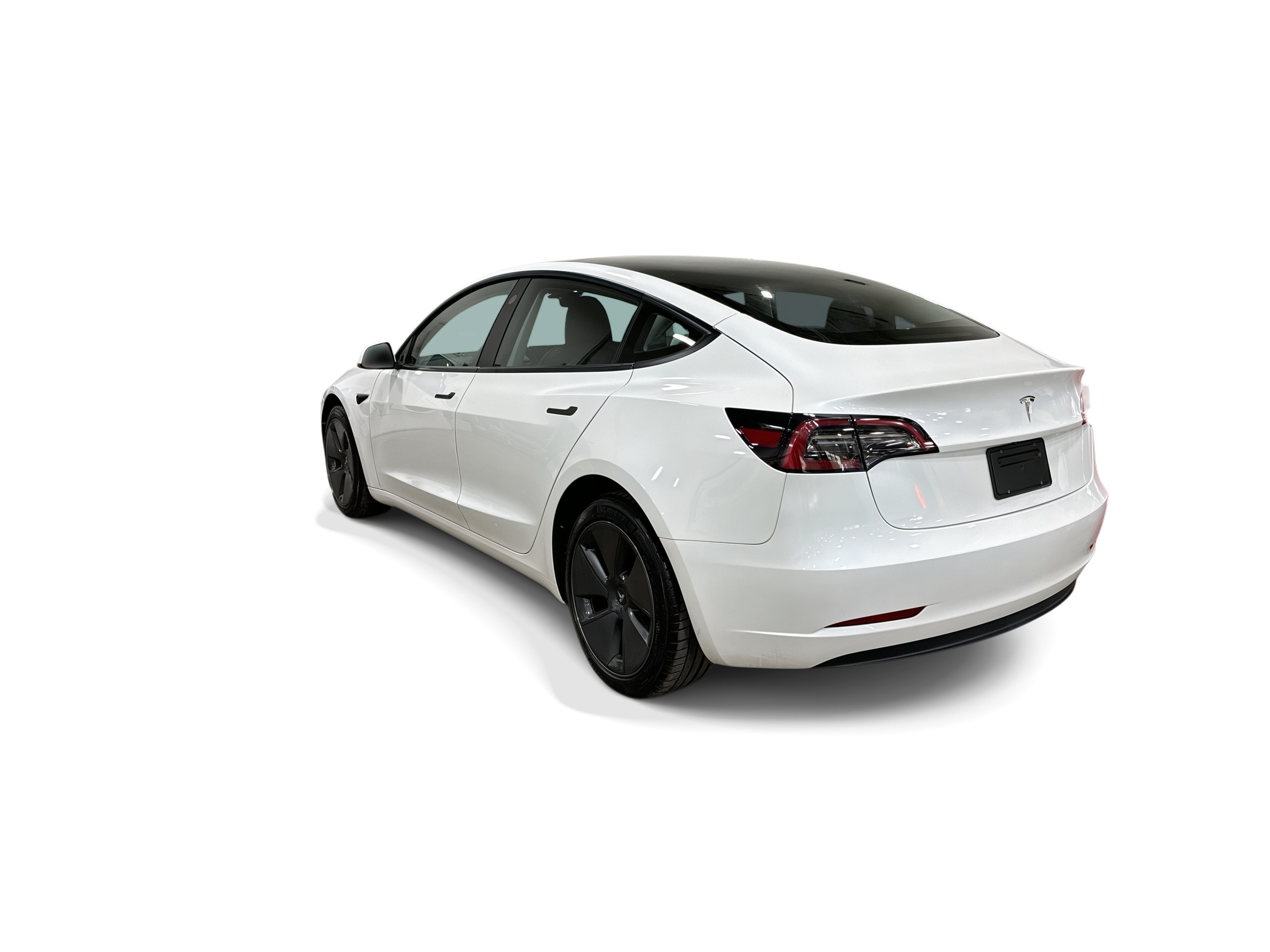 Certified 2023 Tesla Model 3 Standard Range RWD image 4