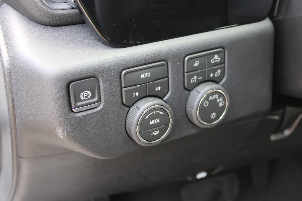 New 2026 Chevrolet Silverado 1500 LT w/ Safety Package AWD/4WD image 17