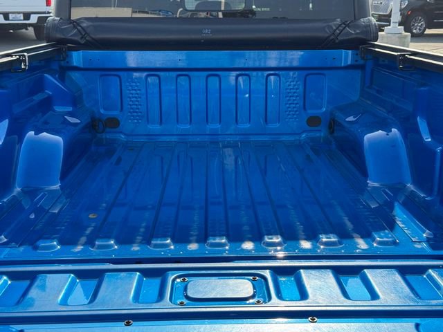 Used 2022 Jeep Gladiator Sport image 10