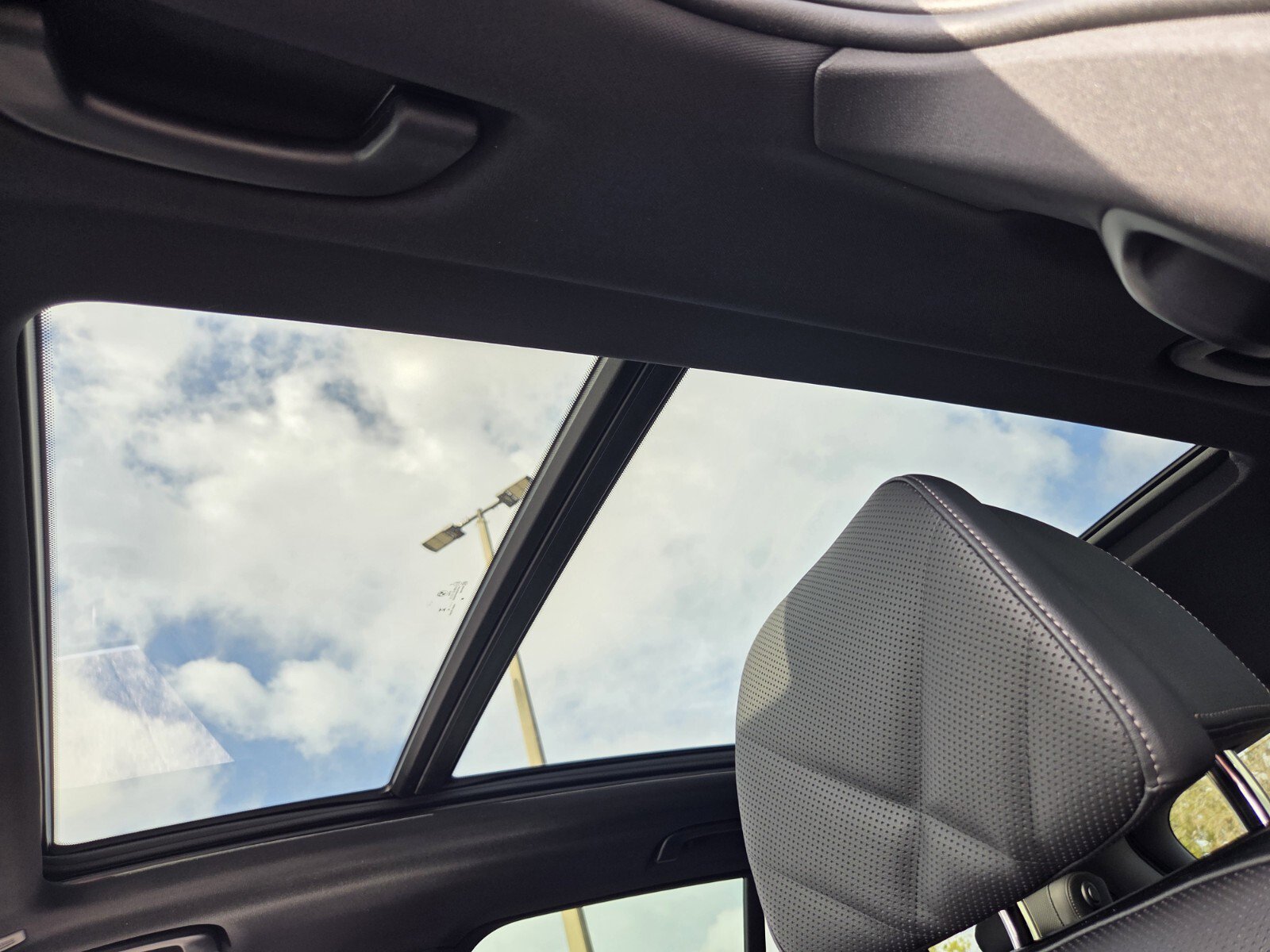 New 2026 BMW X5 xDrive40i w/ Off-Road Package image 20