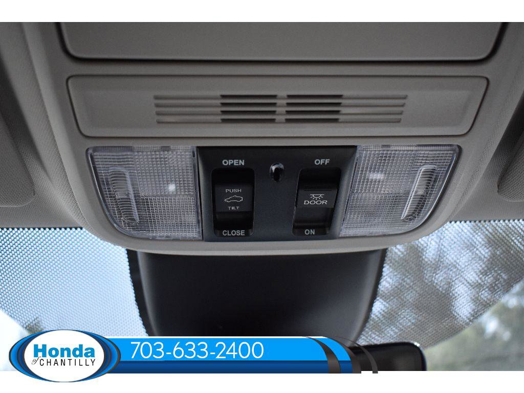 New 2026 Honda Odyssey Touring image 19