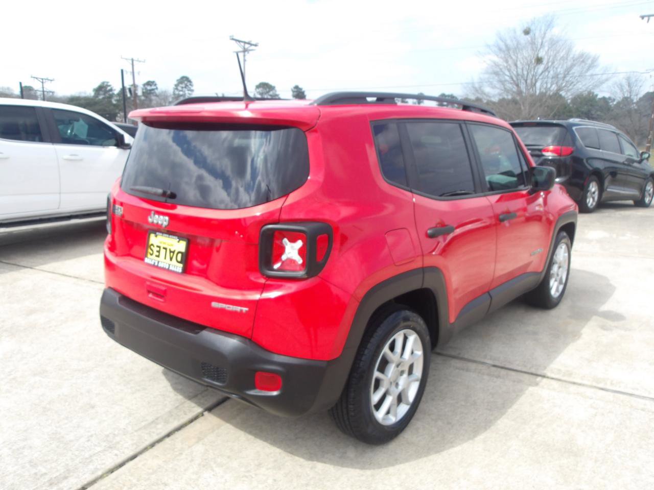 Used 2020 Jeep Renegade Sport w/ Sport Appearance Group FWD image 11