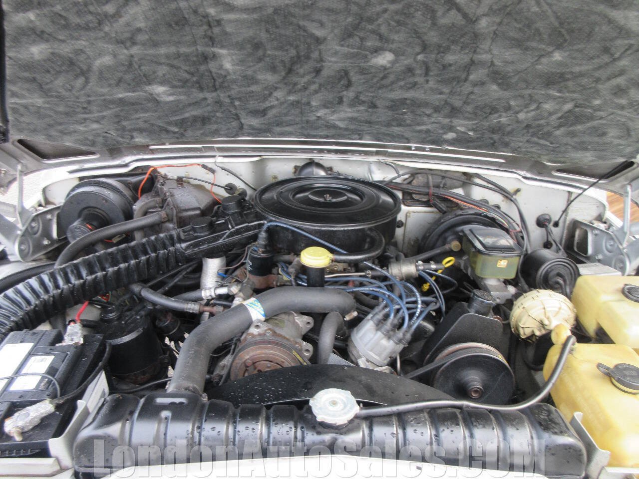 Used 1989 Jeep Grand Wagoneer AWD/4WD image 17