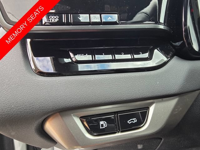 Used 2023 Lexus RX 350 w/ Accessory Package (Z1) AWD/4WD image 11