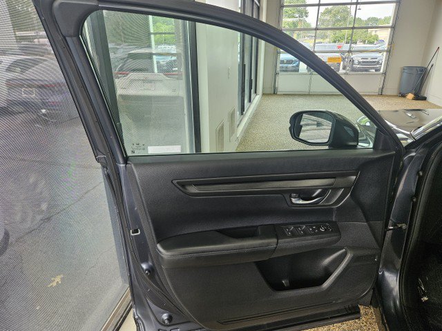 Used 2023 Honda CR-V LX image 17