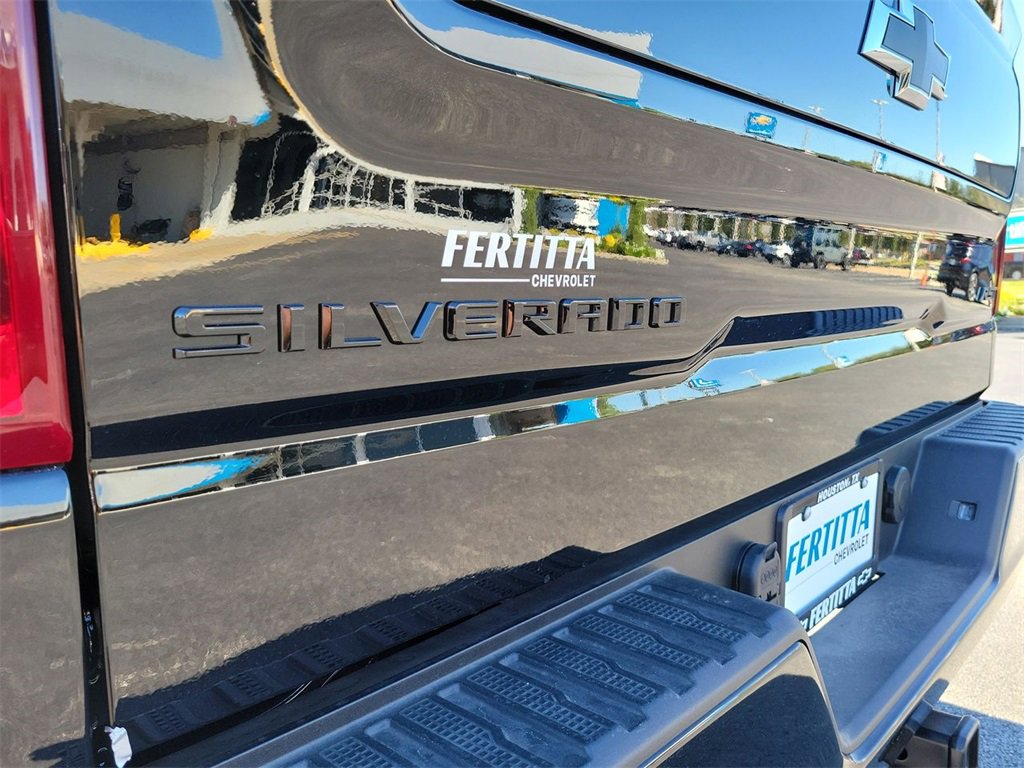 New 2026 Chevrolet Silverado 1500 RST w/ Dark Appearance Package image 31