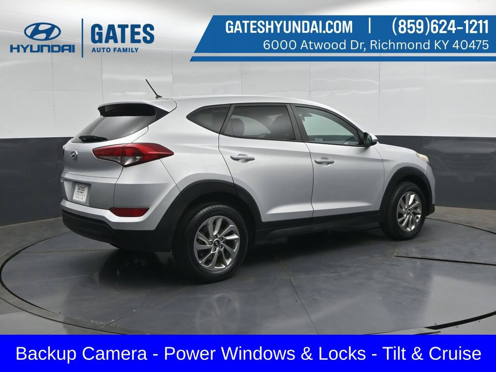 Used 2018 Hyundai Tucson SE FWD image 2