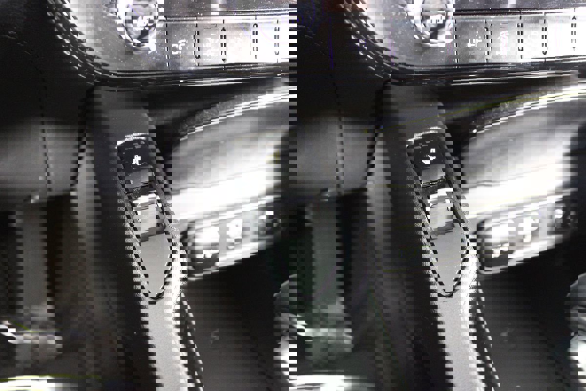 Used 2023 Kia Telluride S image 13