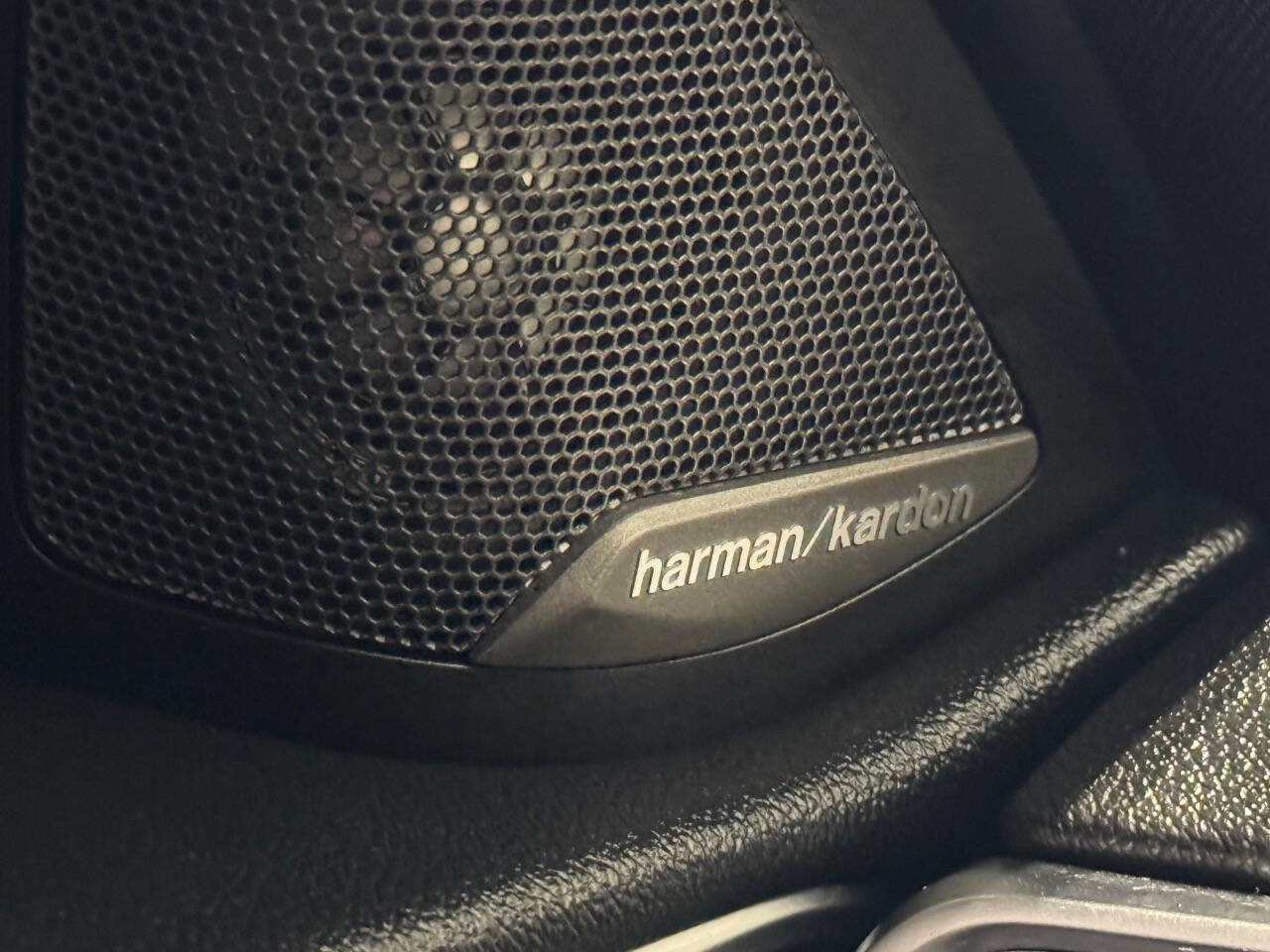 Used 2023 BMW M4 Competition w/ M Driver's Package image 36