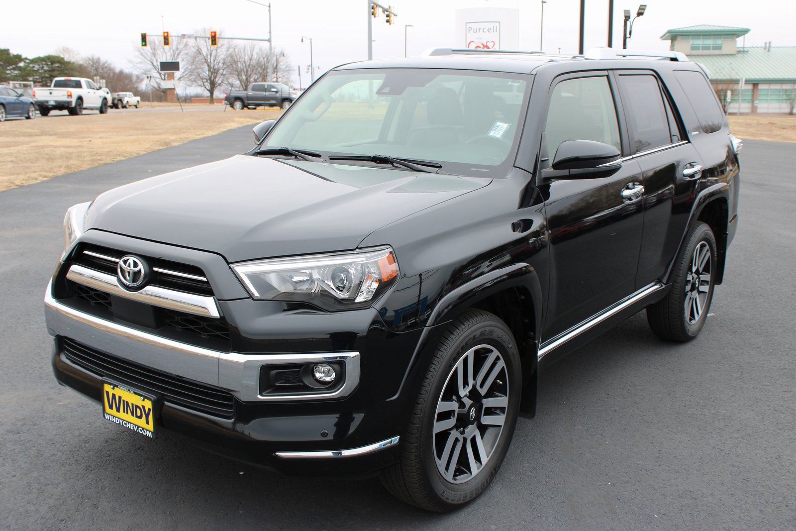 Used 2021 Toyota 4Runner Limited image 4