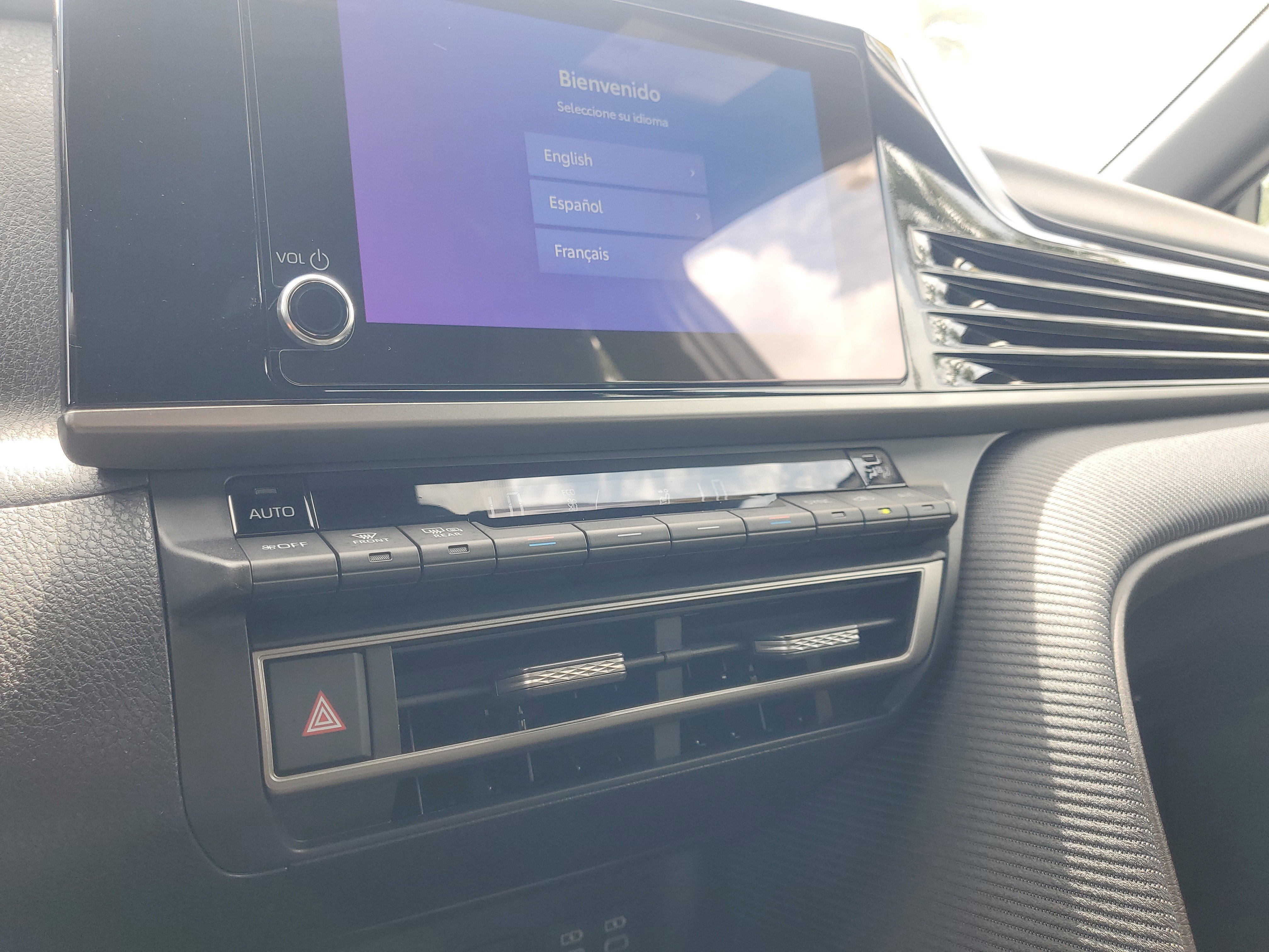 Certified 2025 Toyota Camry SE FWD image 21