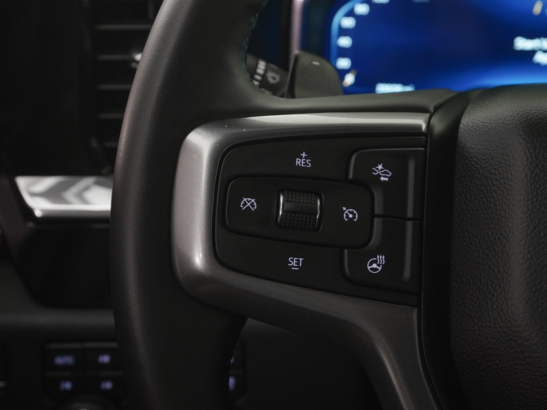 Used 2023 Chevrolet Silverado 1500 LT Trail Boss w/ LT Trail Boss Premium Package AWD/4WD image 18