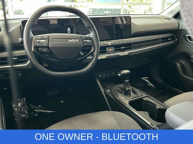 Used 2025 Kia K4 EX FWD image 2