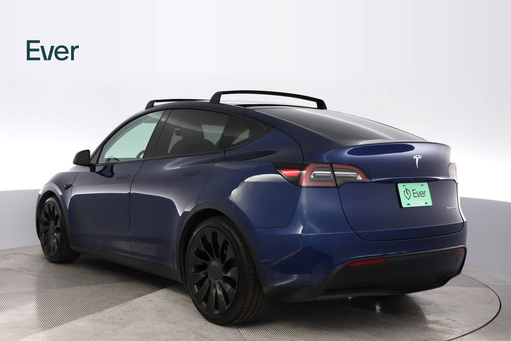 Used 2022 Tesla Model Y Performance AWD/4WD image 17