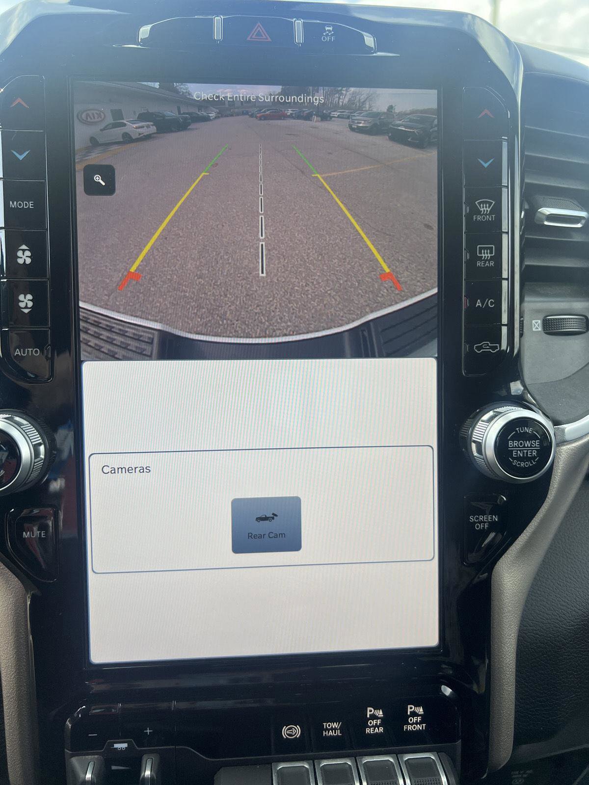 Used 2024 RAM 2500 Laramie image 13