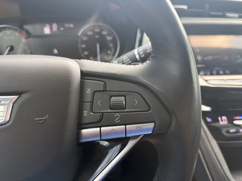 Used 2022 Cadillac XT6 Premium Luxury FWD image 23