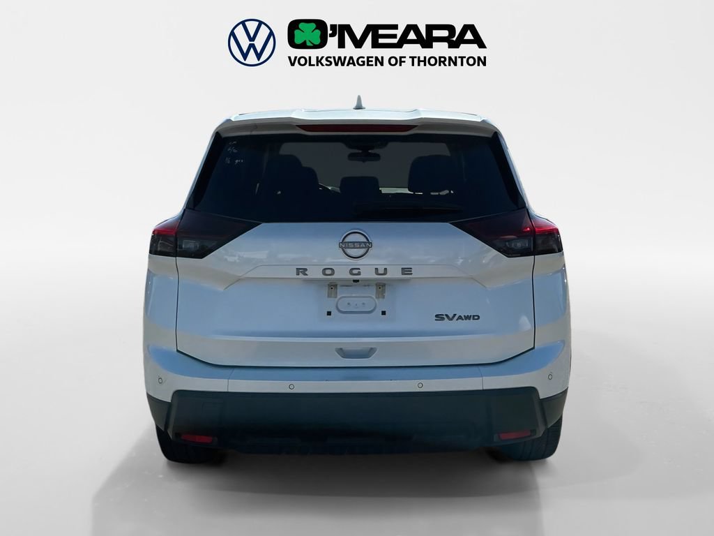 Used 2024 Nissan Rogue SV AWD/4WD image 4