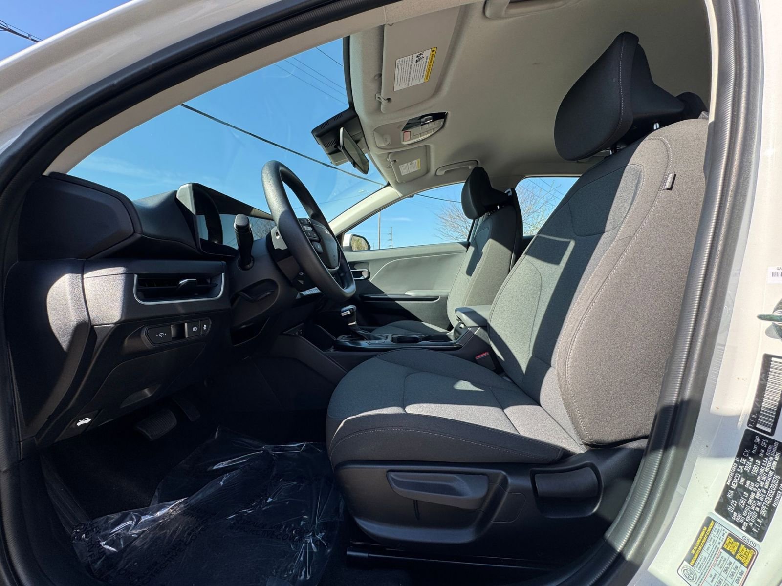 Used 2025 Kia K4 LXS FWD image 24