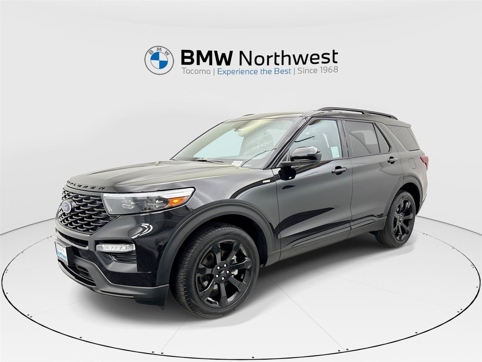Used 2023 Ford Explorer ST-Line w/ Class IV Trailer Tow Package AWD/4WD image 1