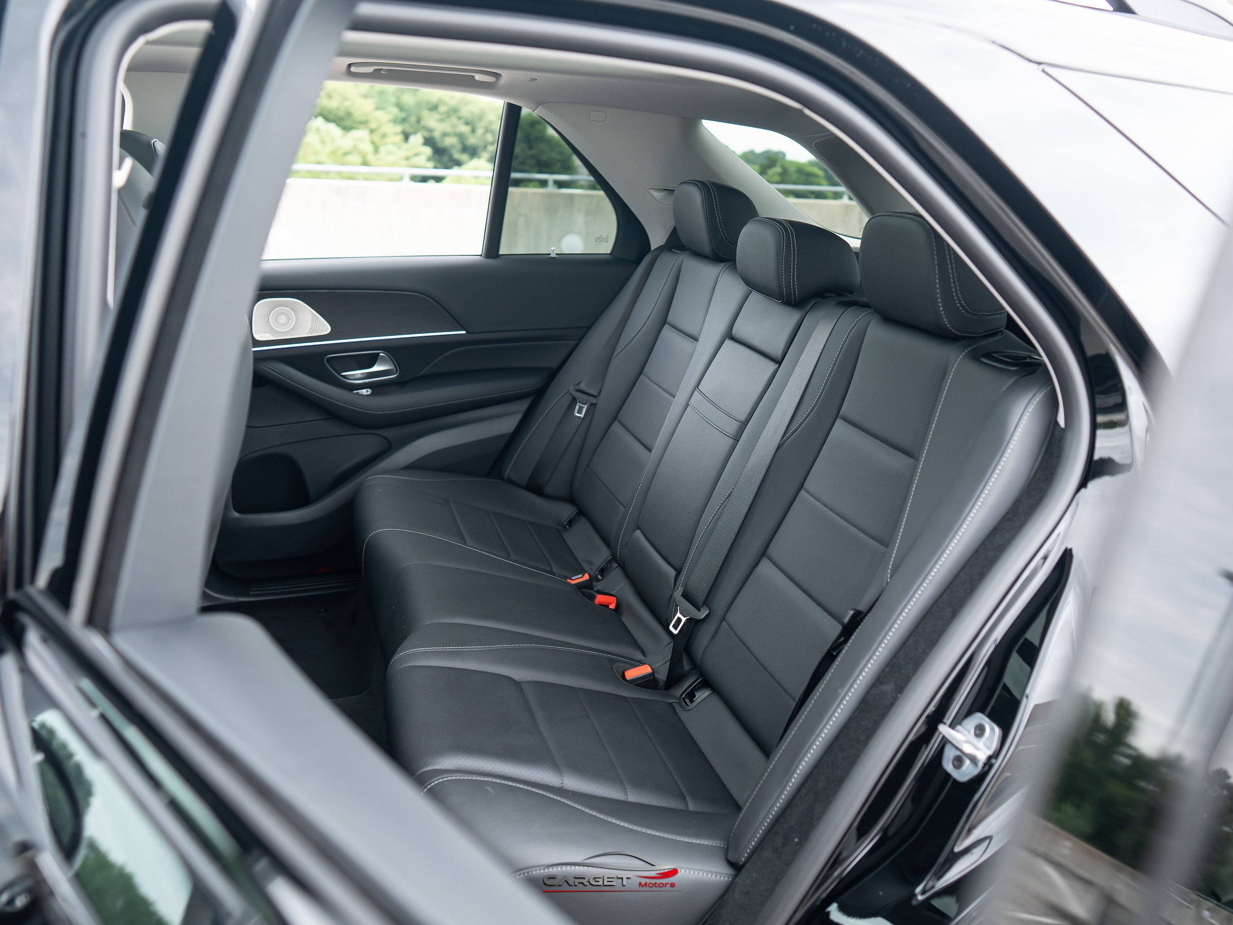 Used 2026 Mercedes-Benz GLE 350 4MATIC w/ AMG Line Exterior image 20