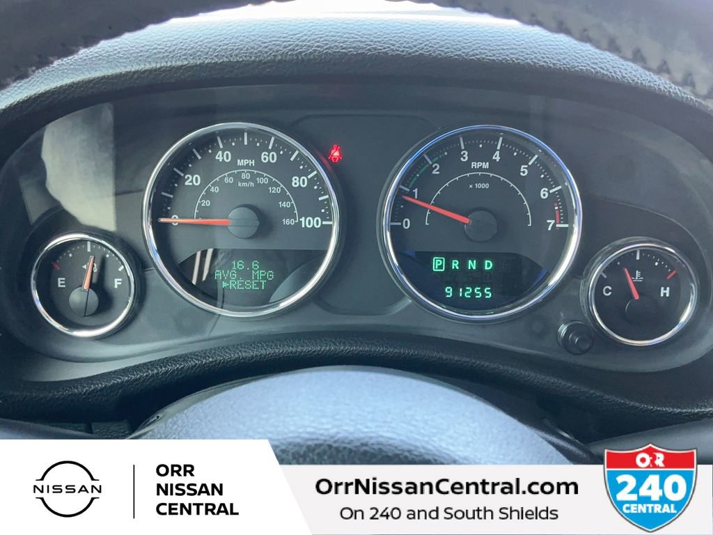 Used 2013 Jeep Wrangler Unlimited Sahara w/ Mopar Chrome Edition Group image 20