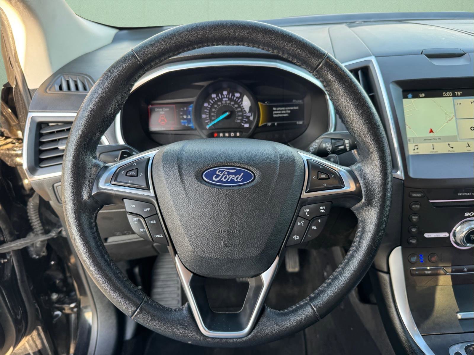 Used 2018 Ford Edge Titanium w/ Equipment Group 301A image 22