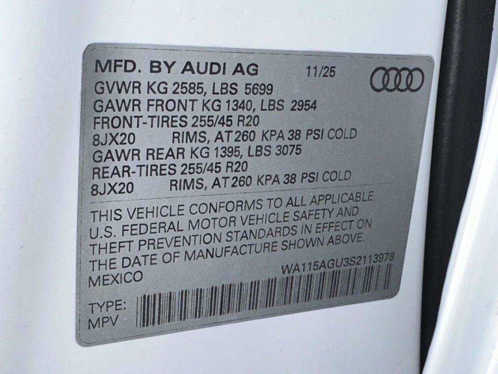 New 2025 Audi SQ5 Premium w/ Convenience Package image 31