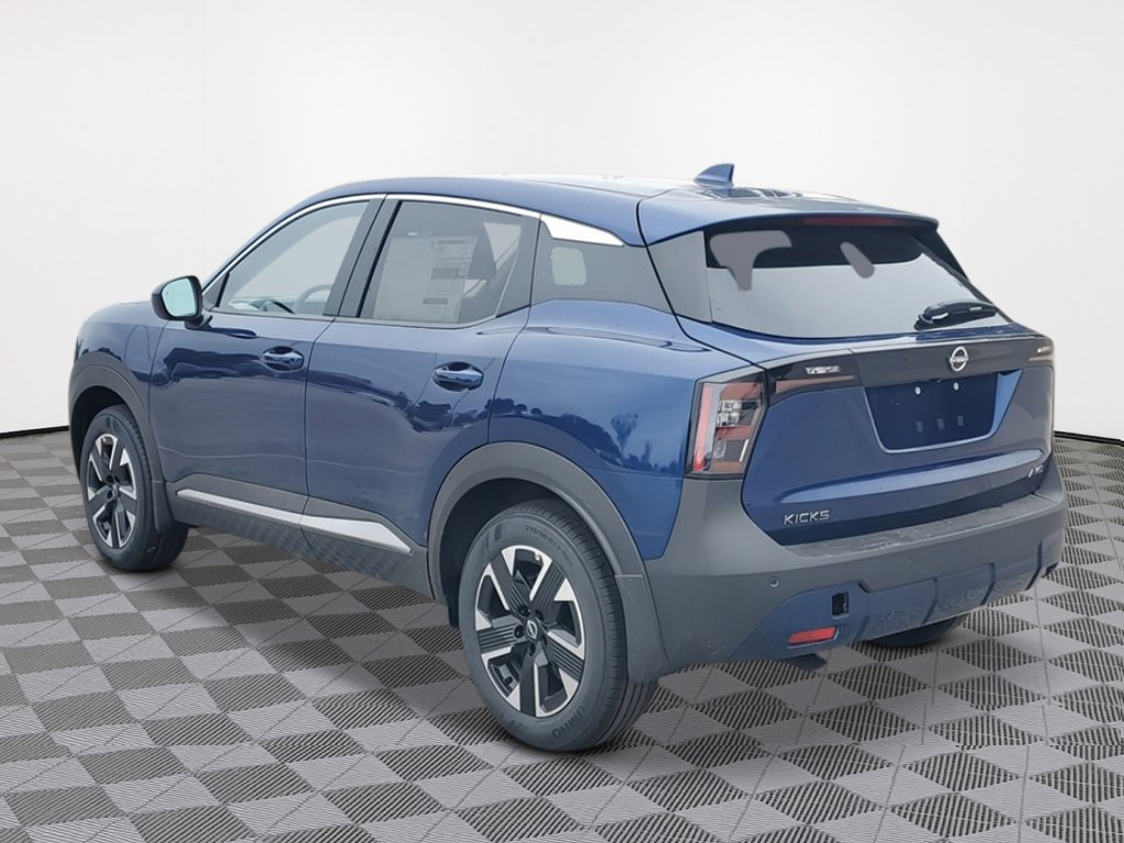 New 2025 Nissan Kicks SV w/ Illumination Package image 4