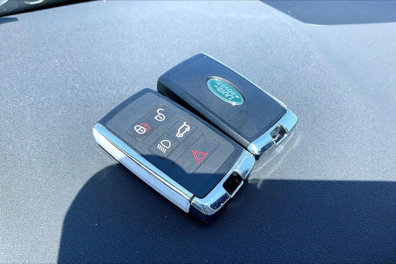 Certified 2025 Land Rover Discovery Sport S AWD/4WD image 14