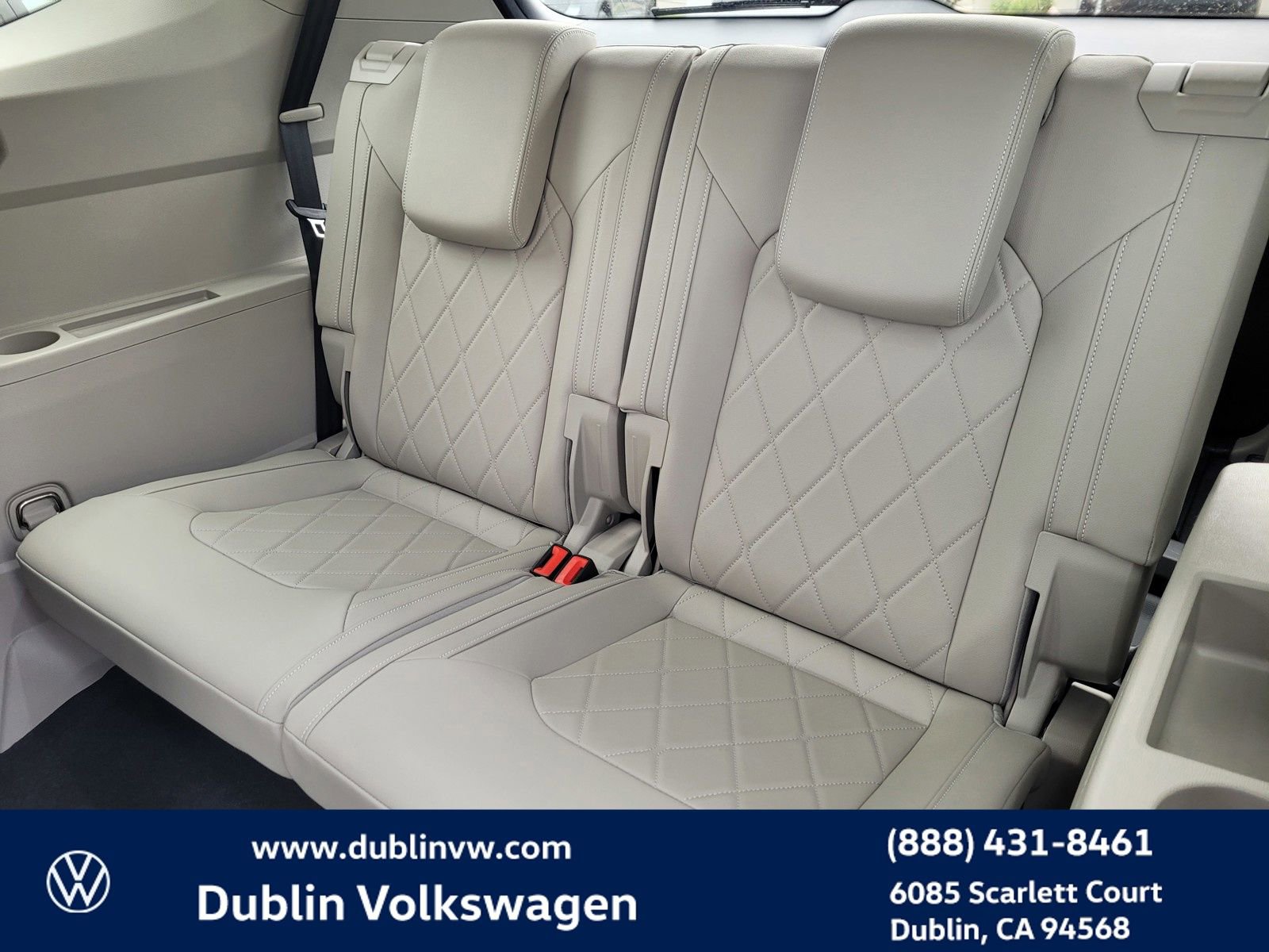 New 2026 Volkswagen Atlas SEL Premium R-Line image 11