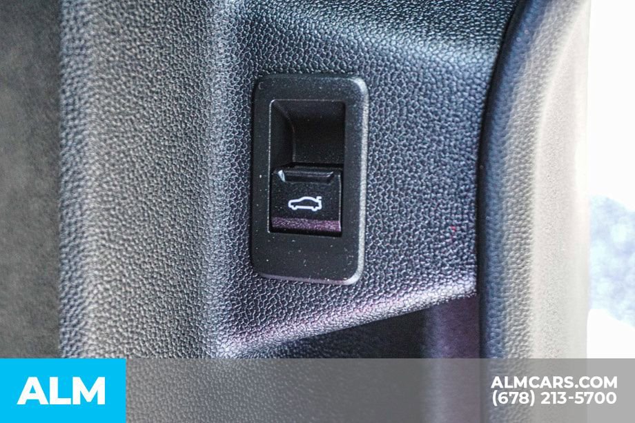 Used 2022 BMW iX xDrive50 w/ Convenience Package image 53