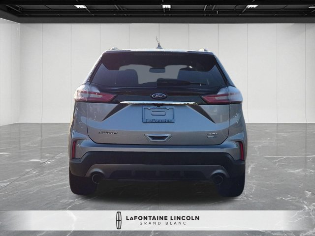 Used 2020 Ford Edge SEL w/ Convenience Package AWD/4WD image 4