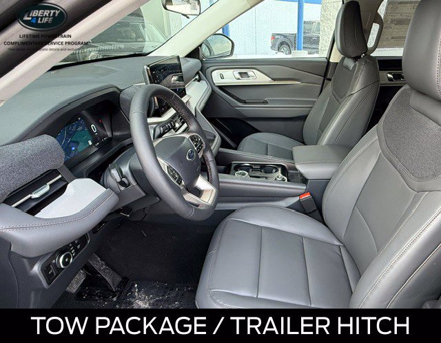 New 2026 Ford Explorer Active w/ Active Comfort Package AWD/4WD image 13