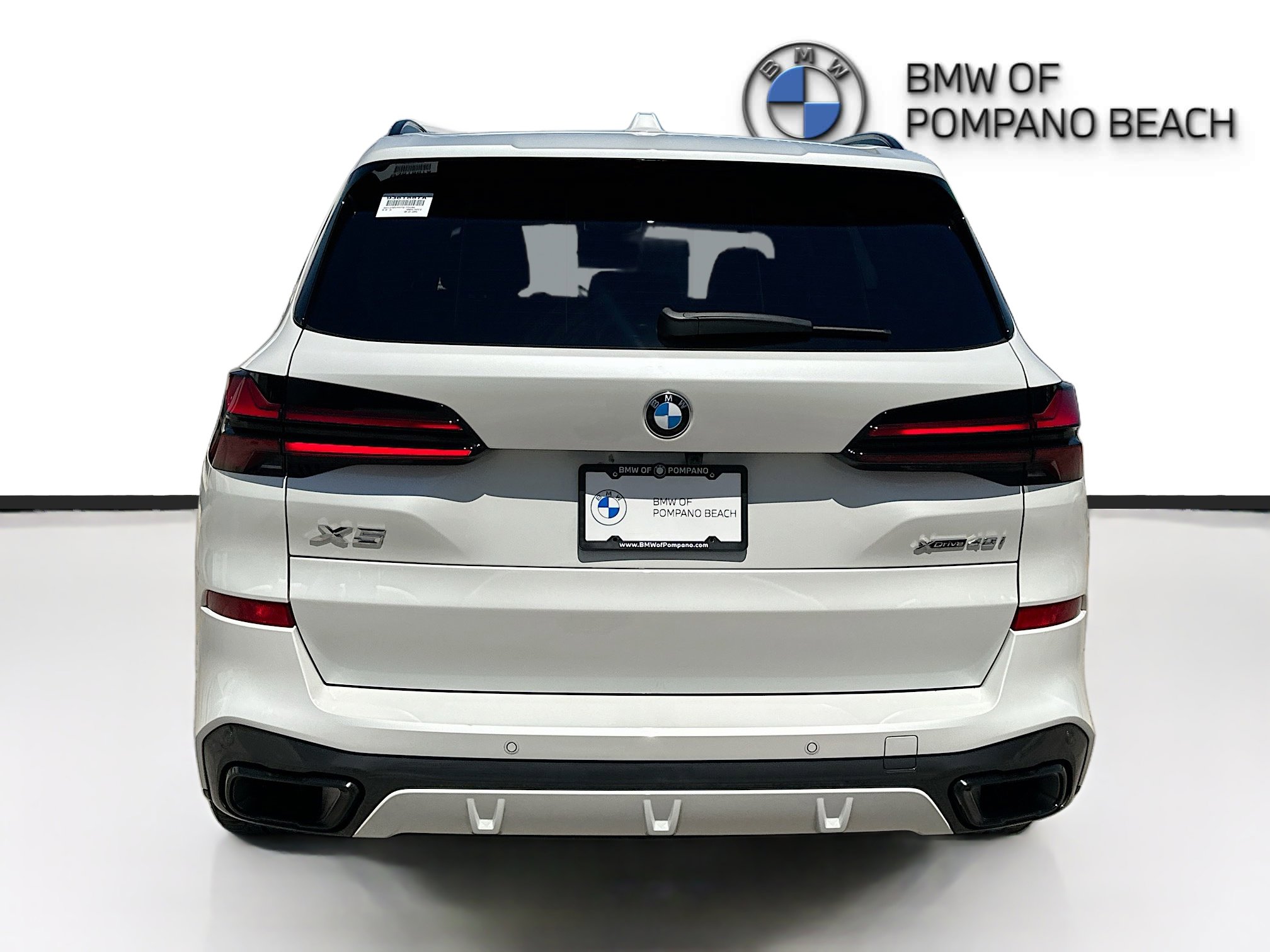 Used 2026 BMW X5 xDrive40i w/ Executive Package image 6