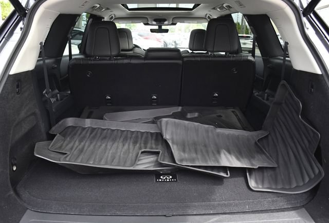 Certified 2026 INFINITI QX60 Pure w/ Cargo Package FWD image 33